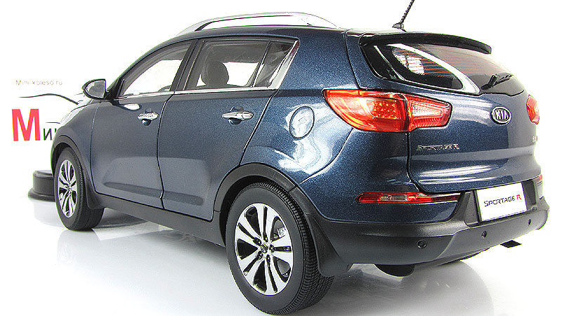 1 18 Kia Sportage Cdm Models Masshtabnaya Kollekcionnaya Model