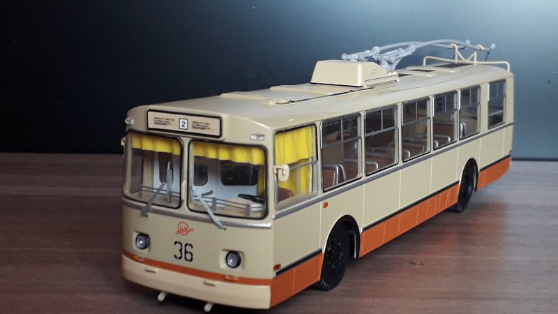 Коллекция троллейбусов зиу. Троллейбусы ЗИУ 9 1 43. ЗИУ 9 модель. ЗИУ-9 троллейбус. ЗИУ 682 модель.