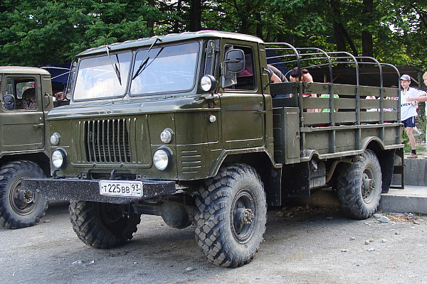 Фото газ 66 бортовой военный
