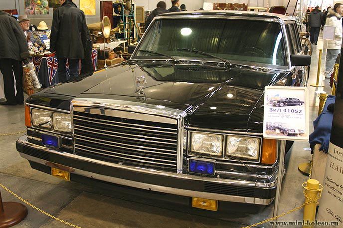 ZIL 41052