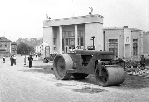 каток Д-211